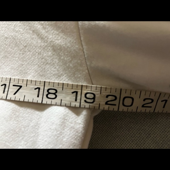 NWOT Calvin Klein Jeans sweatshirt with hoodie - Picture 3 of 9